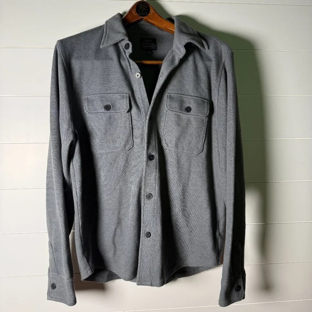 J. Crew Authentic Fleece Button Down, 2 Front Breast Pockets, Gray Sz. Small